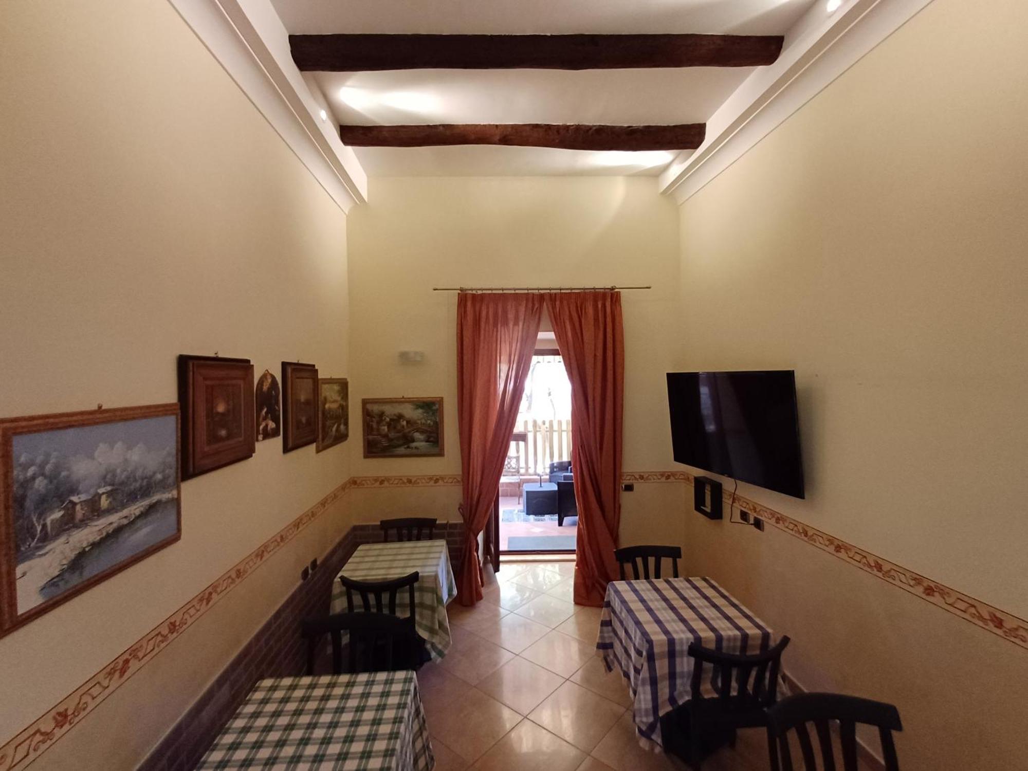 Ostello Napoli Town Εξωτερικό φωτογραφία